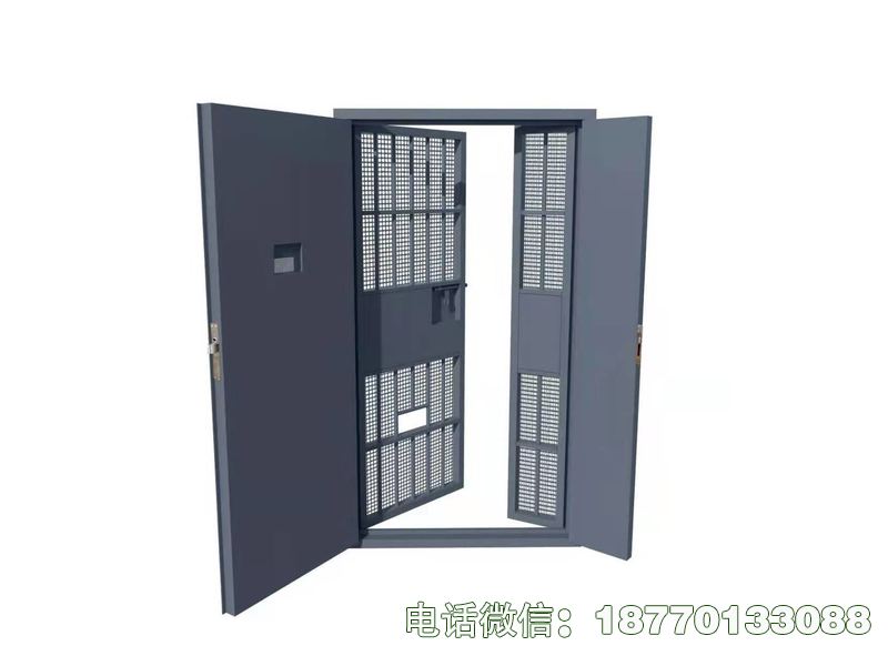 武平县拘留所拘室门
